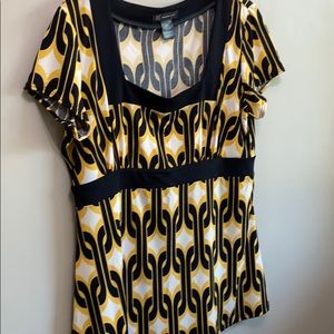 Inc size XL black and yellow shirt